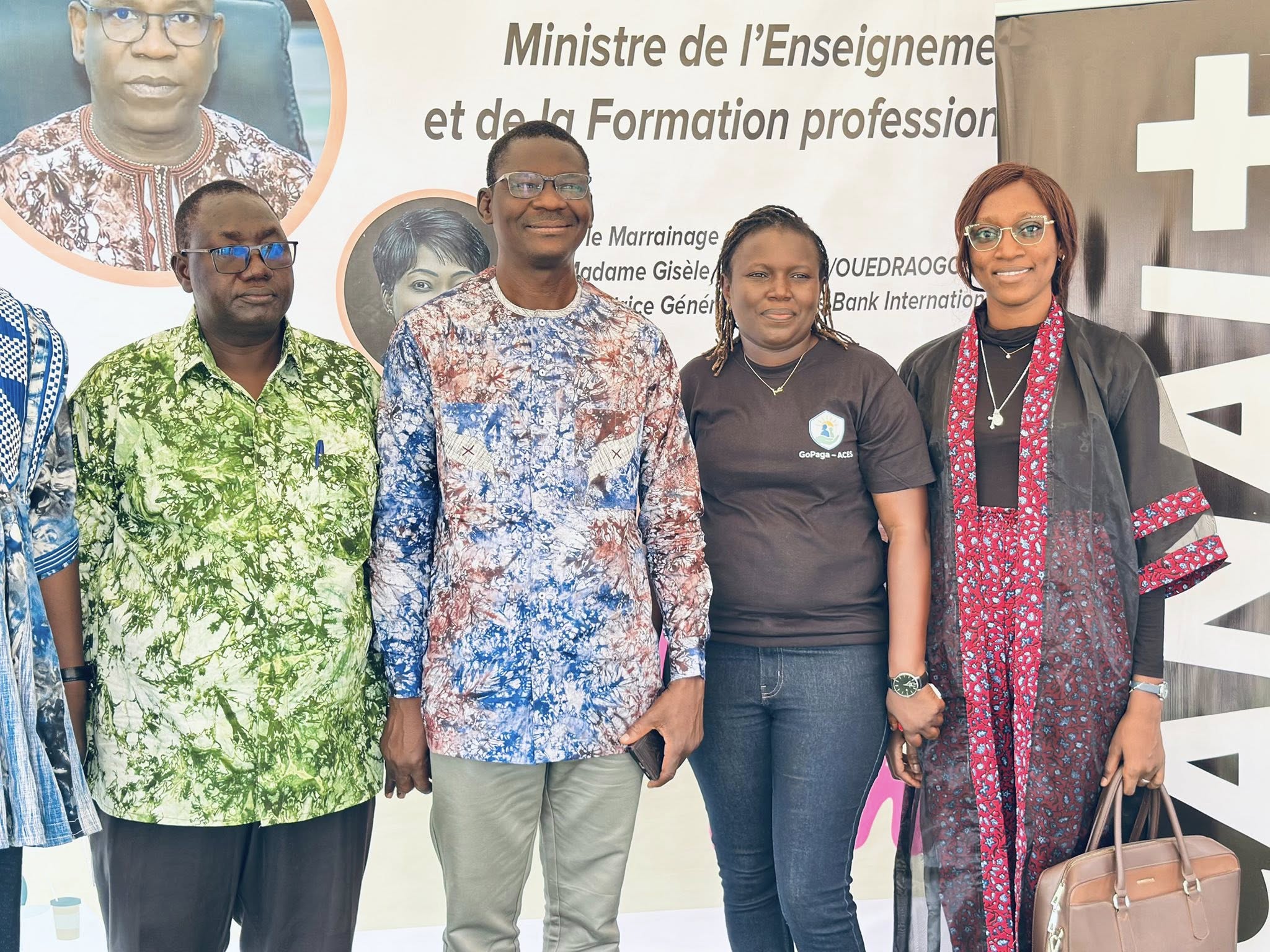 𝐂𝐞𝐧𝐭𝐫𝐞 𝐝𝐞 𝐥𝐚 𝐒𝐞𝐜𝐨𝐧𝐝𝐞 𝐂𝐡𝐚𝐧𝐜𝐞 : 𝐭𝐨𝐮𝐭 𝐥𝐞 𝐦𝐨𝐧𝐝𝐞 𝐚 𝐝𝐫𝐨𝐢𝐭 à 𝐮𝐧𝐞 𝐬𝐞𝐜𝐨𝐧𝐝𝐞 𝐜𝐡𝐚𝐧𝐜𝐞